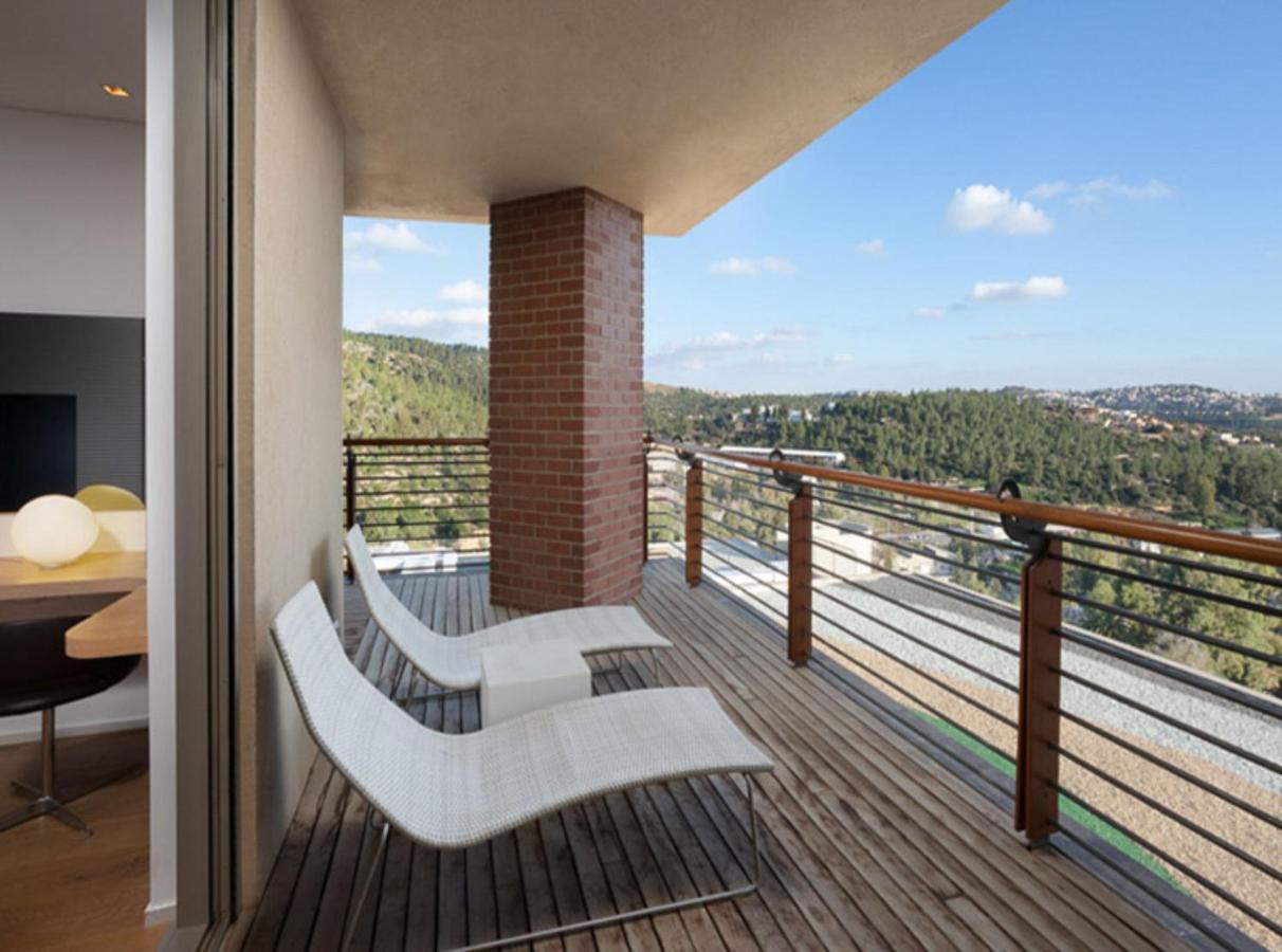 Cramim By Isrotel Exclusive Kiryat Anavim ภายนอก รูปภาพ A balcony